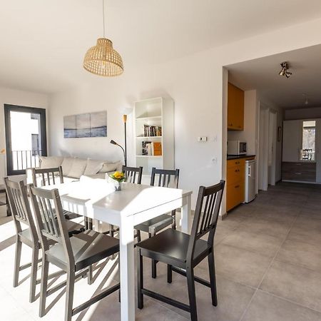 Au Calme Des Sommets - Vue Montagne Apartment Embrun Exterior foto